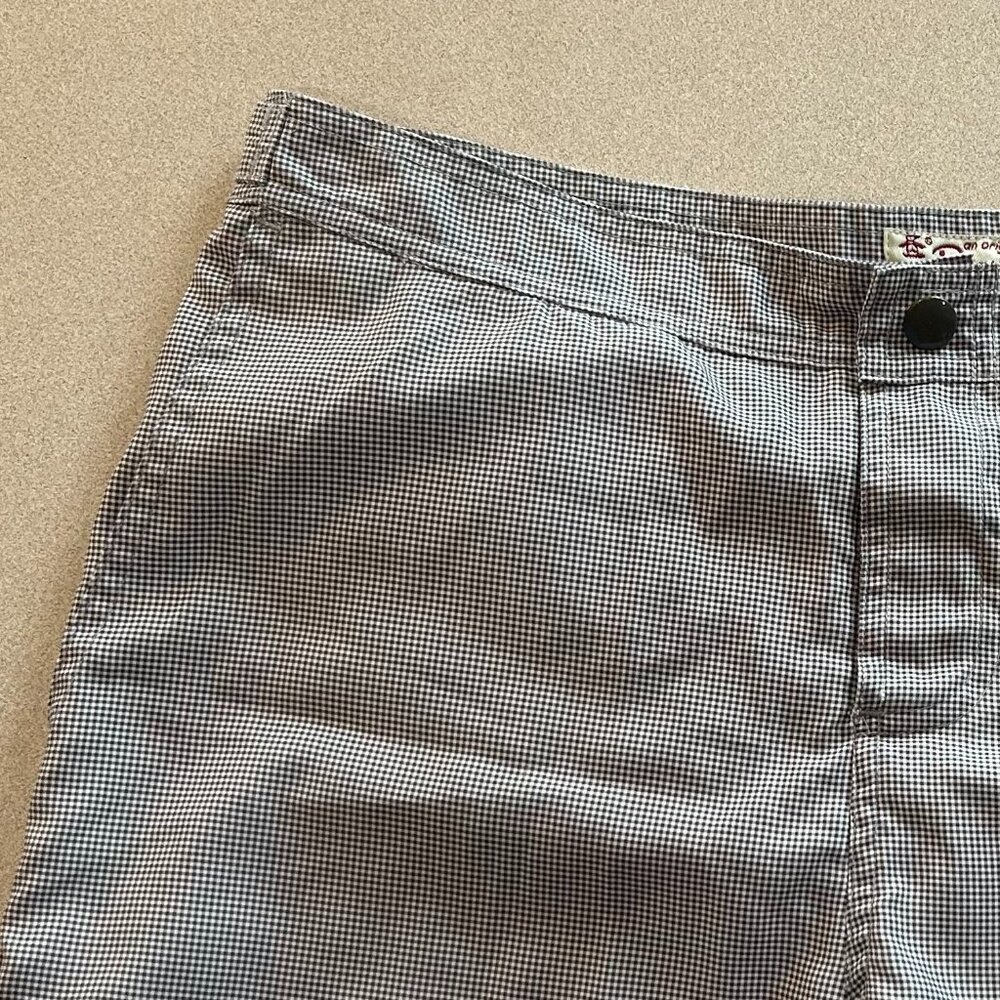 Penguin black and white plaid swim trunks, size 32